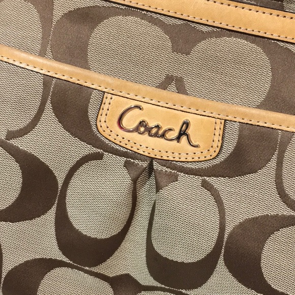 Coach Park signature canvas jacquard carryall tote - Picture 2 of 8